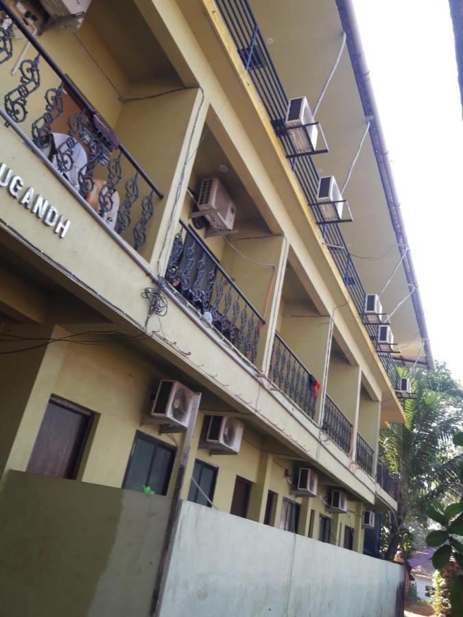 Fullmoon Beach Place Candolim Exterior photo