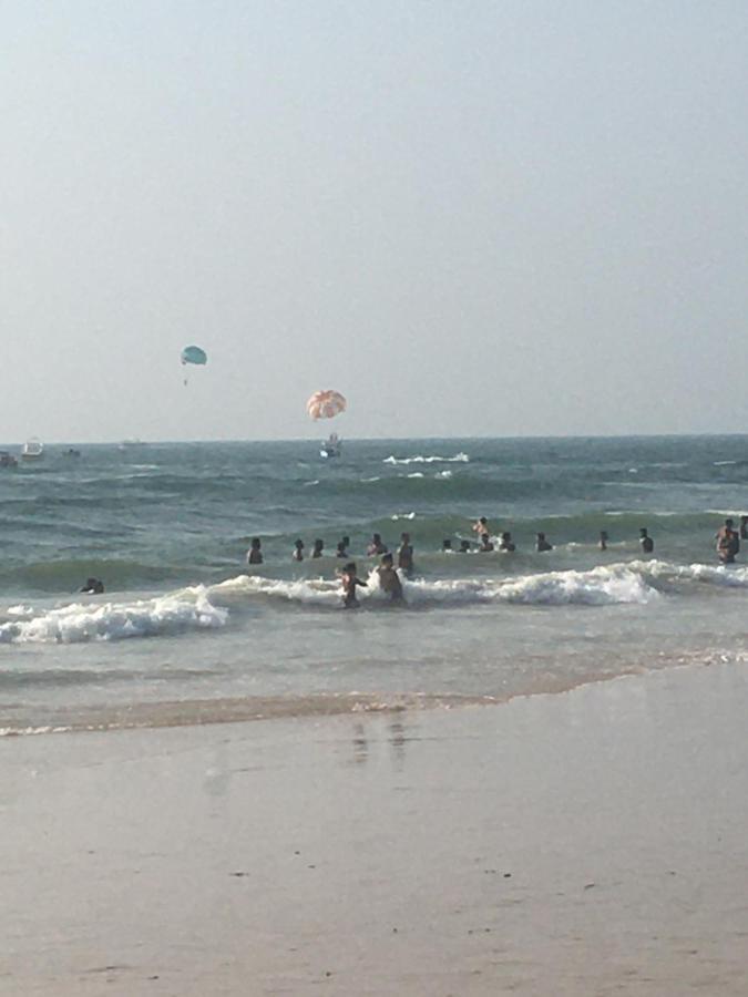 Fullmoon Beach Place Candolim Exterior photo